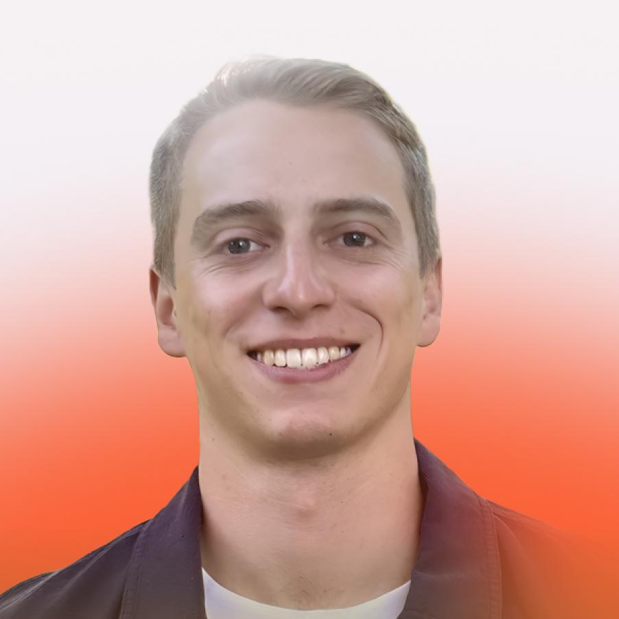Ethan Dixon
