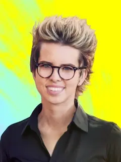 Kayla Siemon headshot